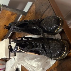 Dr. Martens 1460 Farrah Glitter Boots